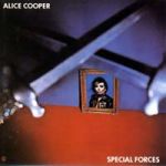 Alice Cooper - Skeletons in the closet